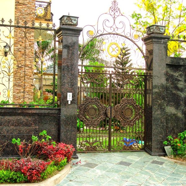 Cổng nhôm đúc - Vì sao là sự lựa chọn tuyệt vời của khách hàng có nhu cầu về ngoại thất mặt tiền?